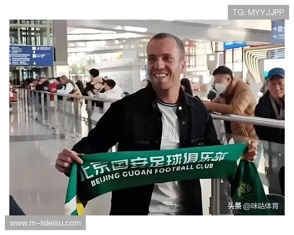 国安补时阶段防线崩塌 终场被对手压哨扳平痛失三分 国安补时阶段防线崩塌 终场被对手压哨扳平痛失三分