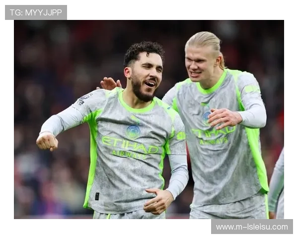 曼城2-1客胜诺丁汉森林，谢尔基传射建功